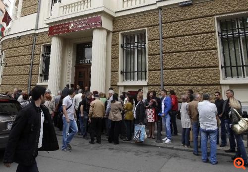 Κατέρρευσε λόγω bank run η 4η μεγαλύτερη τράπεζα της Βουλγαρίας